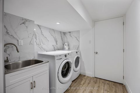 Photo 39 at 184 Kincardine Street, Kleinburg, Vaughan