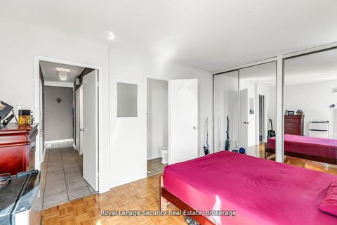 Photo 14 at 2413 - 10 Martha Eaton Way, Amesbury, Toronto