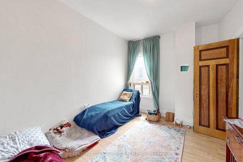 Photo 21 at 1132 Dufferin Street, Junction, Toronto