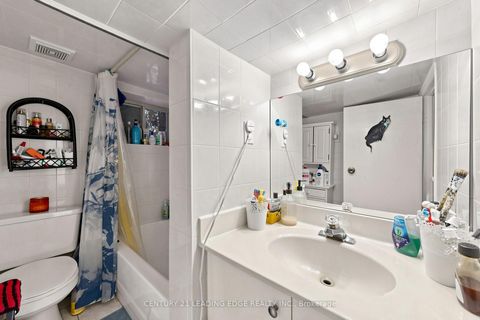 Photo 28 at 1132 Dufferin Street, Junction, Toronto