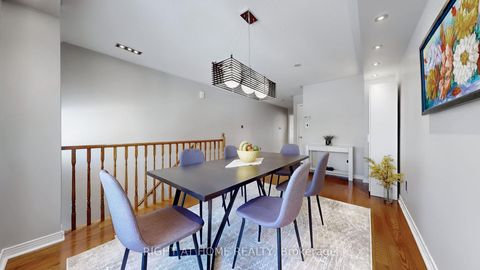 Photo 2 at 49 Wilkes Crescent, Birchmount, Toronto