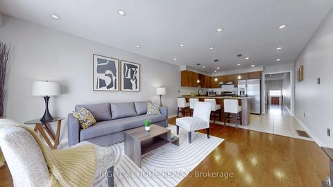 Photo 7 at 49 Wilkes Crescent, Birchmount, Toronto