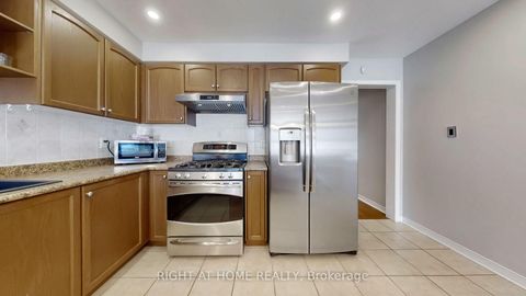 Photo 8 at 49 Wilkes Crescent, Birchmount, Toronto