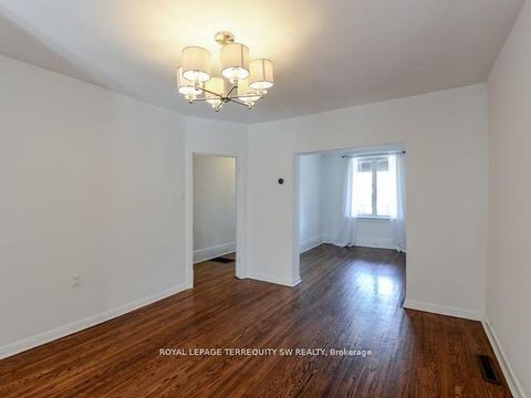 Photo 9 at 105 Barker Avenue, East York, Toronto
