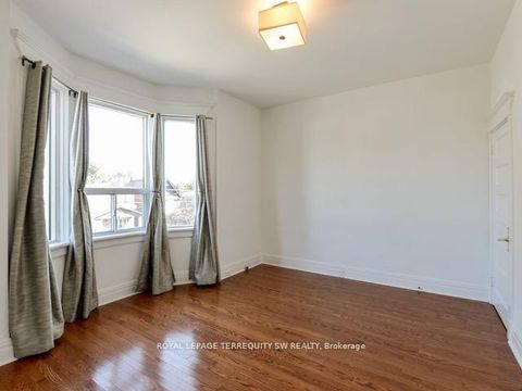 Photo 17 at 105 Barker Avenue, East York, Toronto