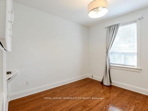 Photo 20 at 105 Barker Avenue, East York, Toronto