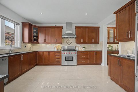 Photo 9 at 32 West Coast Trail, Nobleton, King