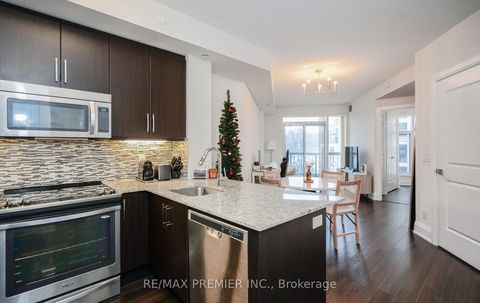 Photo 6 at 303 - 2 Old Mill Drive, Swansea, Toronto