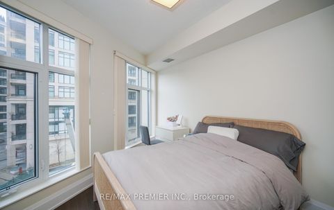 Photo 14 at 303 - 2 Old Mill Drive, Swansea, Toronto
