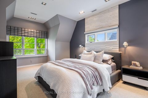 Photo 33 at 24 Glenview Avenue, Lawrence Park South, Toronto