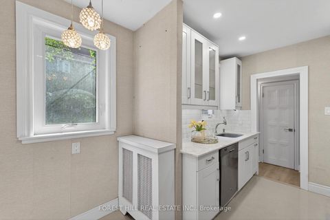 Photo 11 at 603 Spadina Road, Forest Hill South, Toronto
