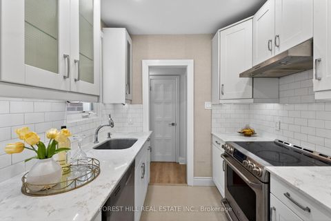 Photo 12 at 603 Spadina Road, Forest Hill South, Toronto