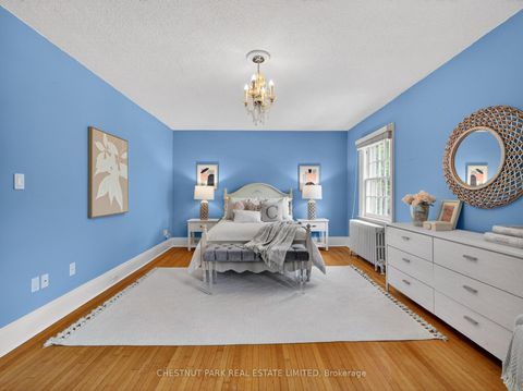 Photo 16 at 14 Servington Crescent, Mount Pleasant West, Toronto