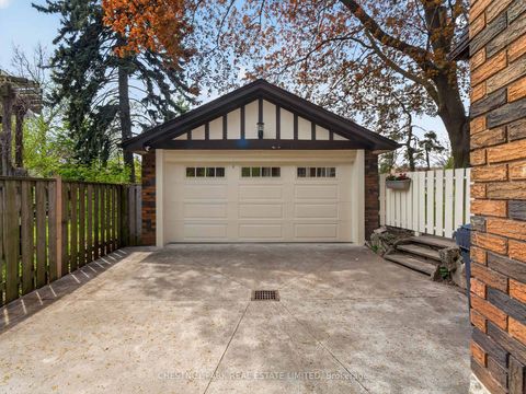 Photo 35 at 14 Servington Crescent, Mount Pleasant West, Toronto