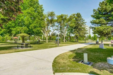Photo 37 at 207 - 75 Ellen Street, Lakeshore, Barrie
