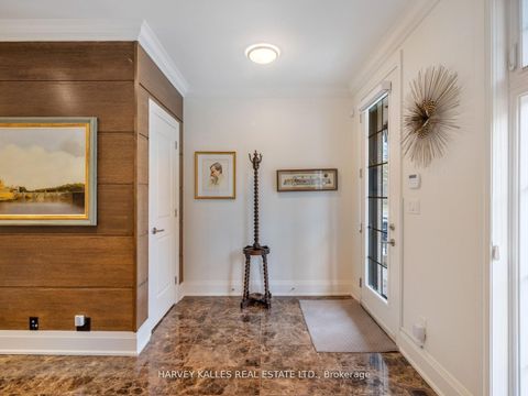 Photo 2 at 2460A Bayview Avenue, York Mills, Toronto