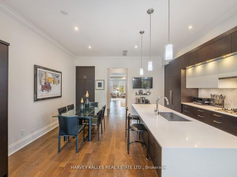 Photo 18 at 2460A Bayview Avenue, York Mills, Toronto