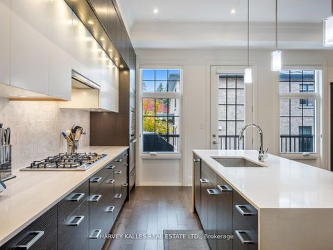 Photo 20 at 2460A Bayview Avenue, York Mills, Toronto