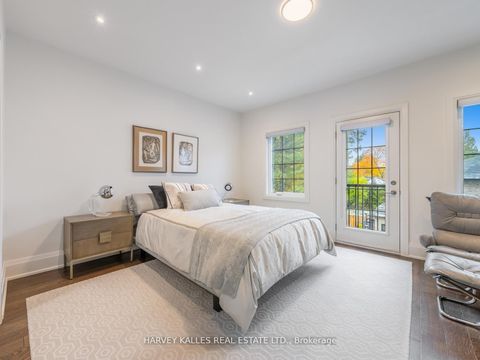 Photo 26 at 2460A Bayview Avenue, York Mills, Toronto