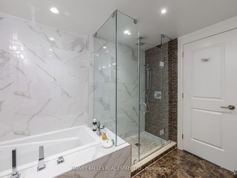 Photo 31 at 2460A Bayview Avenue, York Mills, Toronto