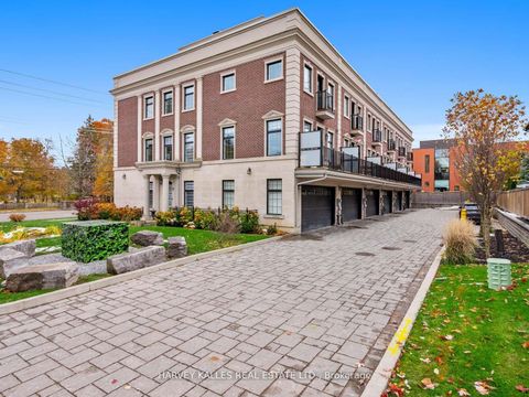 Photo 38 at 2460A Bayview Avenue, York Mills, Toronto