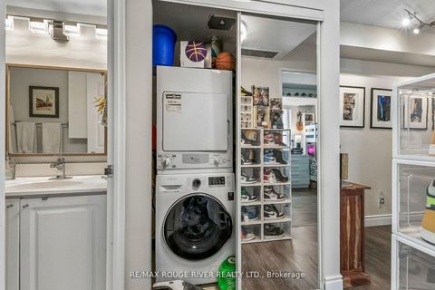 Photo 5 at 1203 - 11 Lee Centre Drive, Woburn, Toronto