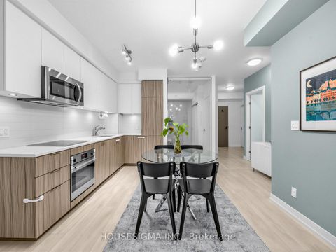 Photo 5 at 306 - 223 St.Clair Avenue, Casa Loma, Toronto