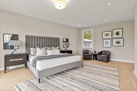 Photo 28 at 4 Drake Crescent, Cliffcrest, Toronto