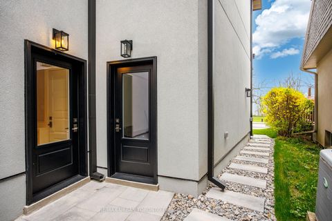 Photo 48 at 4 Drake Crescent, Cliffcrest, Toronto
