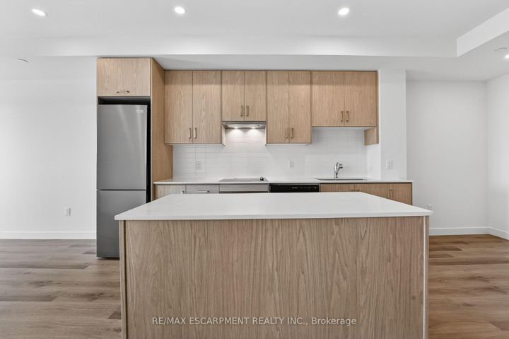 Photo 5 at 901 - 461 Green Road, Lakeshore, Hamilton