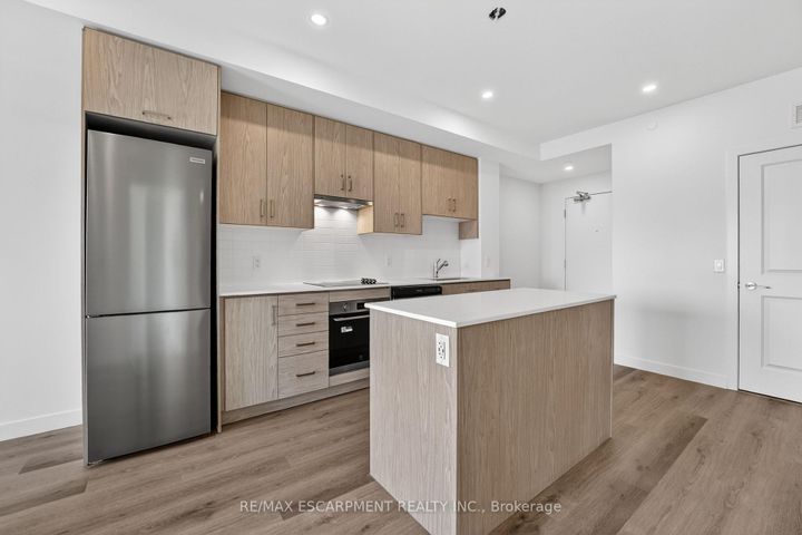 Photo 6 at 901 - 461 Green Road, Lakeshore, Hamilton