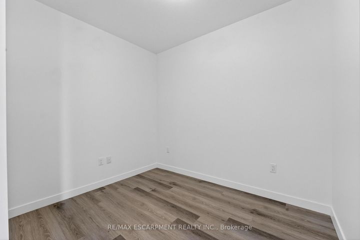 Photo 11 at 901 - 461 Green Road, Lakeshore, Hamilton