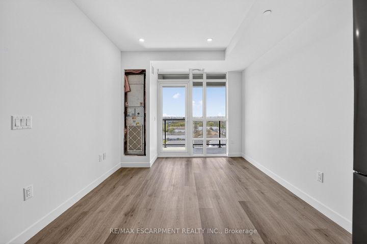 Photo 15 at 901 - 461 Green Road, Lakeshore, Hamilton