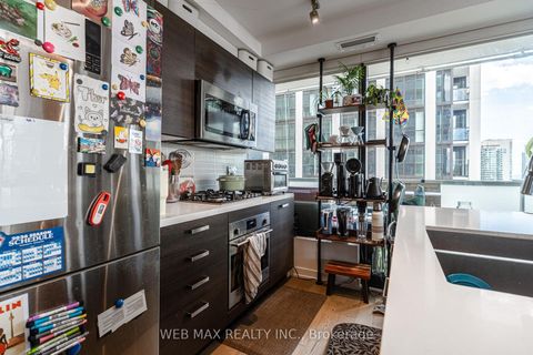 Photo 3 at 2102 - 11 Charlotte Street, Waterfront Communities C1, Toronto