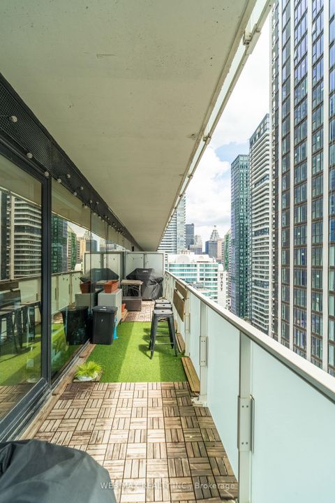 Photo 12 at 2102 - 11 Charlotte Street, Waterfront Communities C1, Toronto