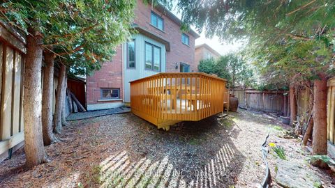 Photo 14 at 28 Osprey Drive, Vellore Village, Vaughan