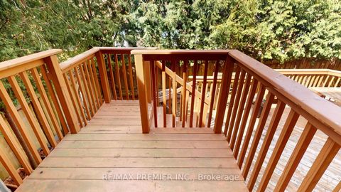 Photo 15 at 28 Osprey Drive, Vellore Village, Vaughan