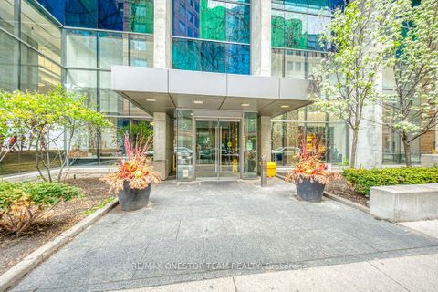 Photo 2 at 508 - 38 Grenville Street, Bay Street Corridor, Toronto