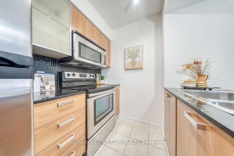 Photo 8 at 508 - 38 Grenville Street, Bay Street Corridor, Toronto
