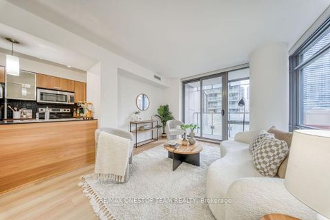 Photo 14 at 508 - 38 Grenville Street, Bay Street Corridor, Toronto