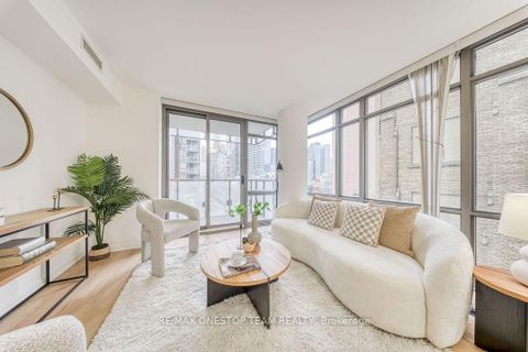 Photo 15 at 508 - 38 Grenville Street, Bay Street Corridor, Toronto