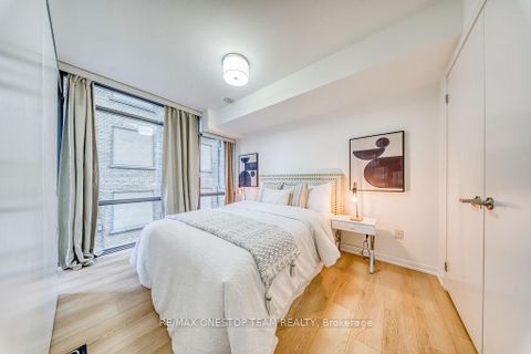 Photo 19 at 508 - 38 Grenville Street, Bay Street Corridor, Toronto
