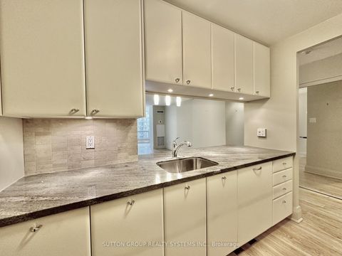 Photo 6 at 1908 - 1055 Bay Street, Bay Street Corridor, Toronto