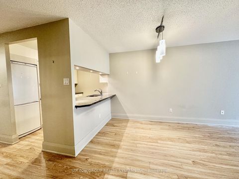 Photo 8 at 1908 - 1055 Bay Street, Bay Street Corridor, Toronto