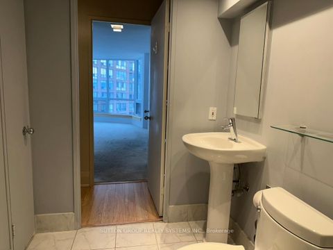 Photo 20 at 1908 - 1055 Bay Street, Bay Street Corridor, Toronto