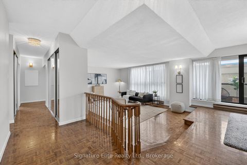 Photo 4 at 303 - 10 Prue Avenue, Lawrence, Toronto