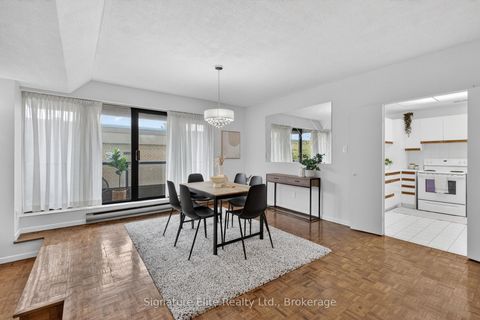 Photo 9 at 303 - 10 Prue Avenue, Lawrence, Toronto