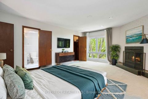 Photo 6 at 27 Warren Crescent, Lambton Baby Point, Toronto