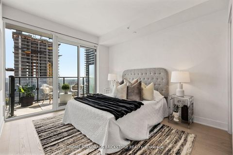 Photo 16 at 3907 - 955 Bay Street, Bay Street Corridor, Toronto