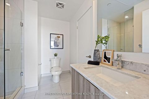 Photo 24 at 3907 - 955 Bay Street, Bay Street Corridor, Toronto